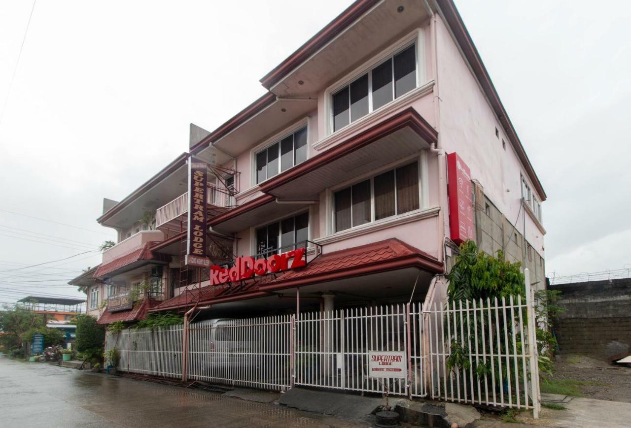 Reddoorz Near Laoag Capitol Hotel Lusong Exterior photo