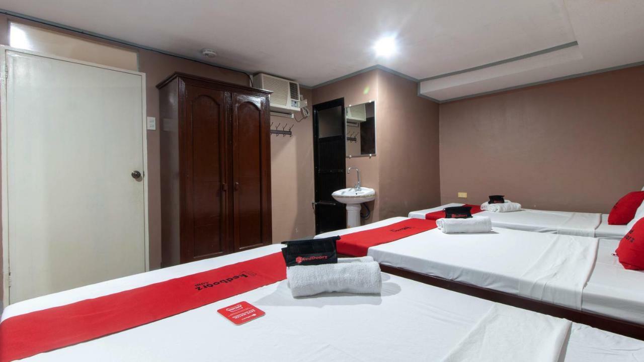 Reddoorz Near Laoag Capitol Hotel Lusong Exterior photo